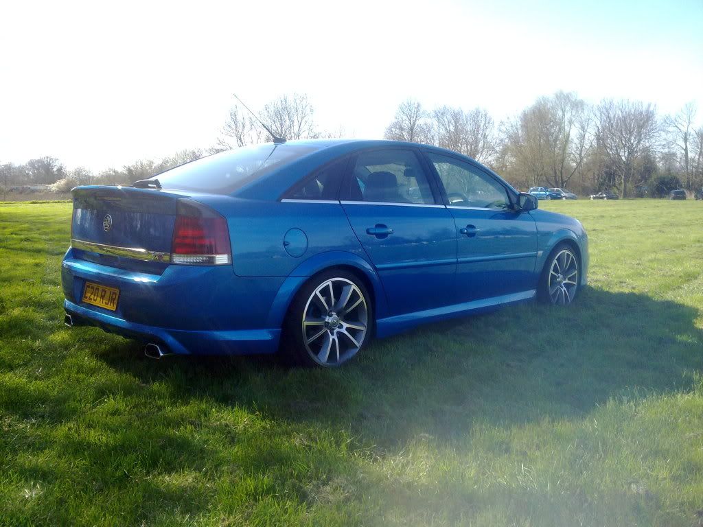 Vectra Vxr Red