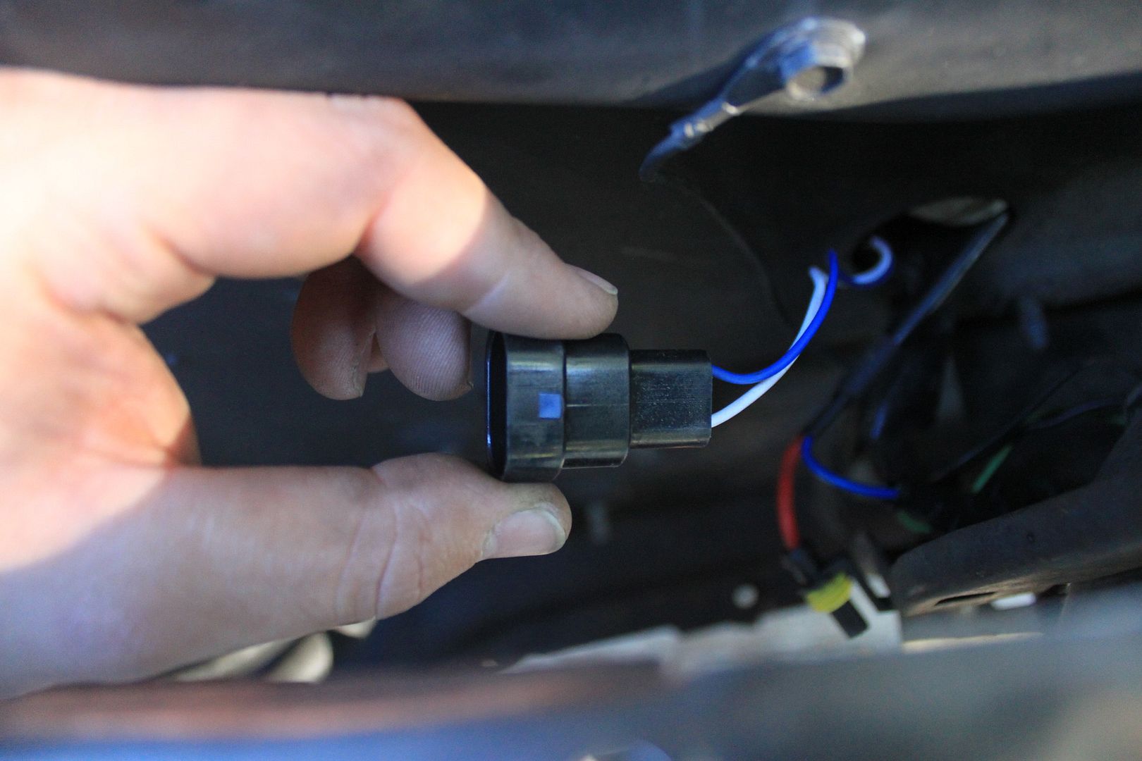 How To: HID Headlight Conversion - Ford Truck Enthusiasts Forums